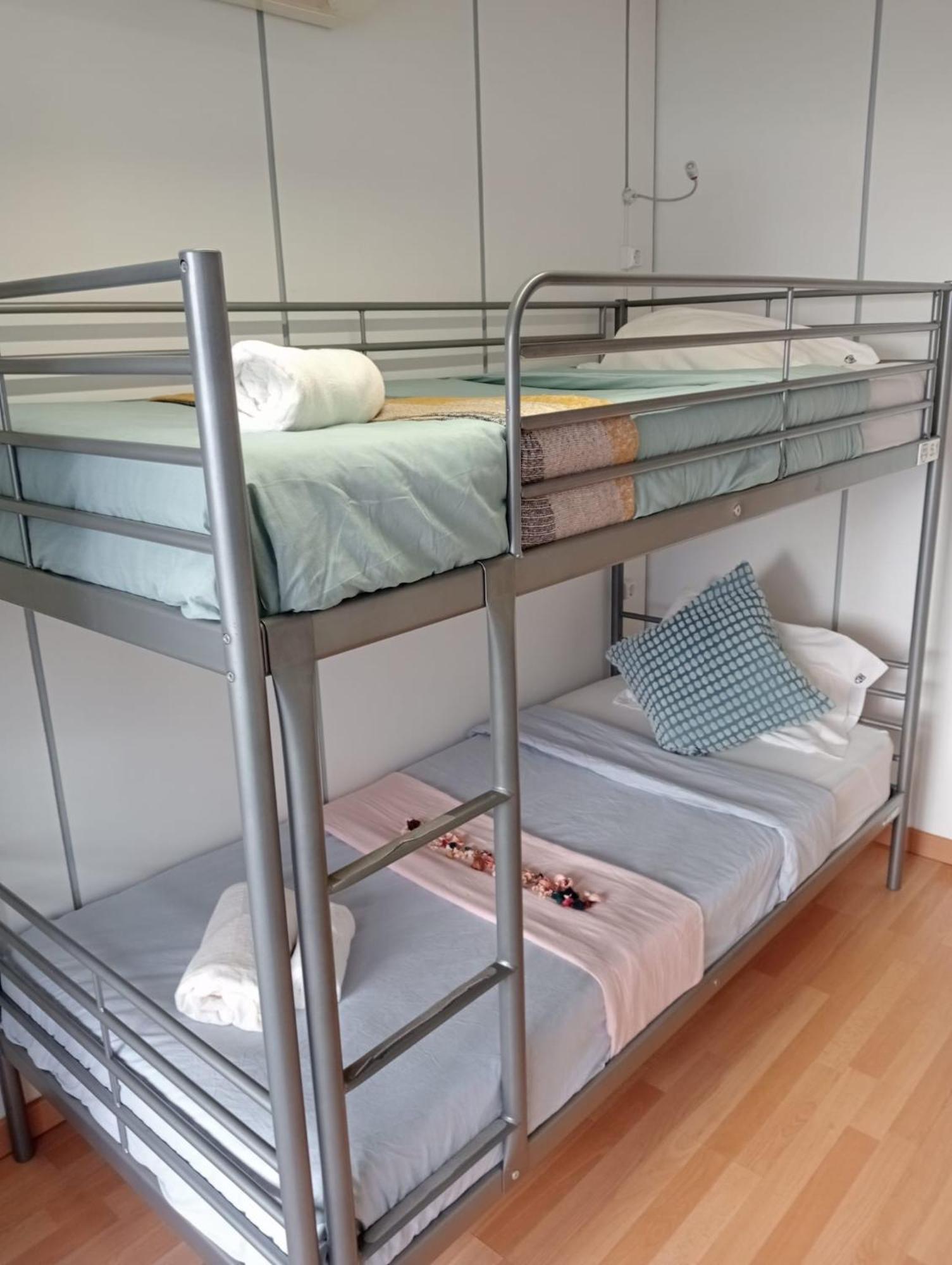 Corujinha Hostel Lisboa Ngoại thất bức ảnh