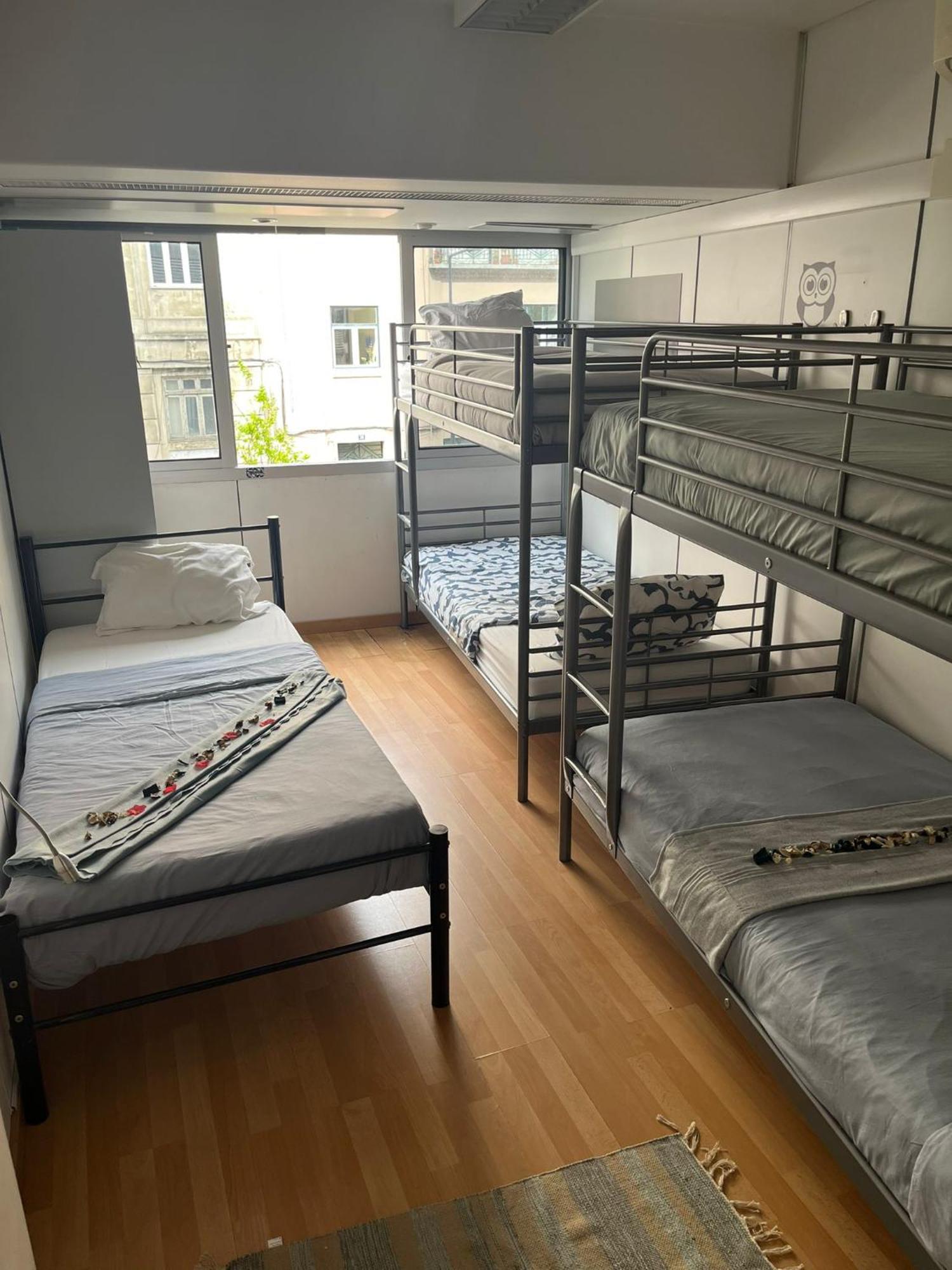 Corujinha Hostel Lisboa Ngoại thất bức ảnh