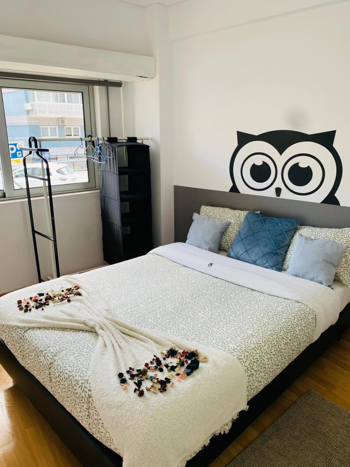 Corujinha Hostel Lisboa Ngoại thất bức ảnh