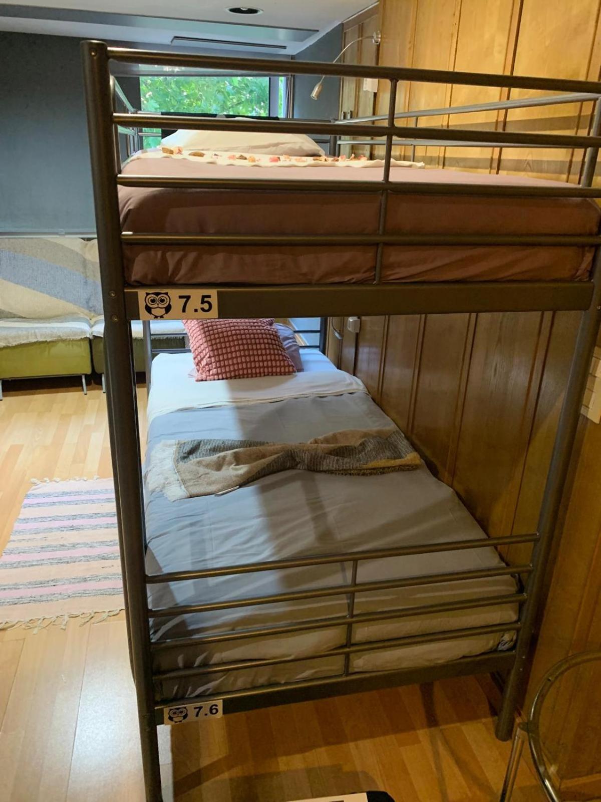 Corujinha Hostel Lisboa Ngoại thất bức ảnh