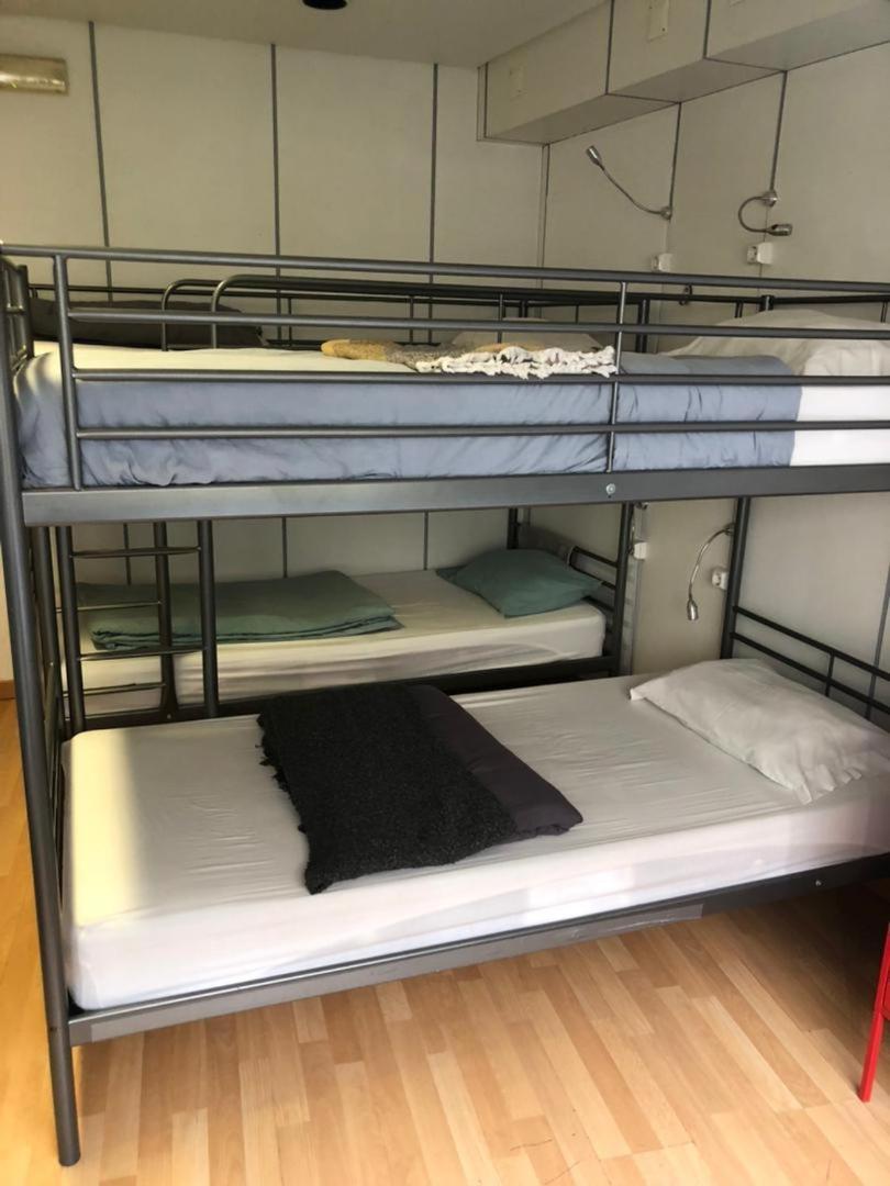 Corujinha Hostel Lisboa Ngoại thất bức ảnh
