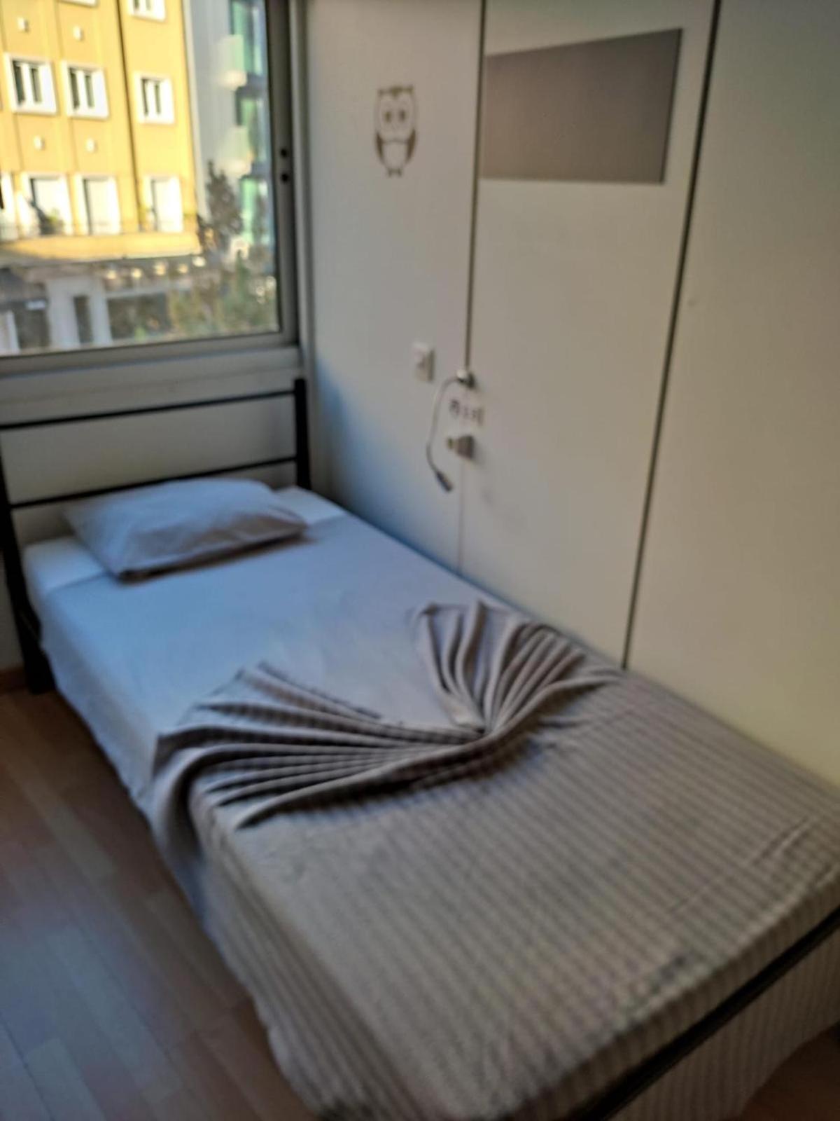 Corujinha Hostel Lisboa Ngoại thất bức ảnh