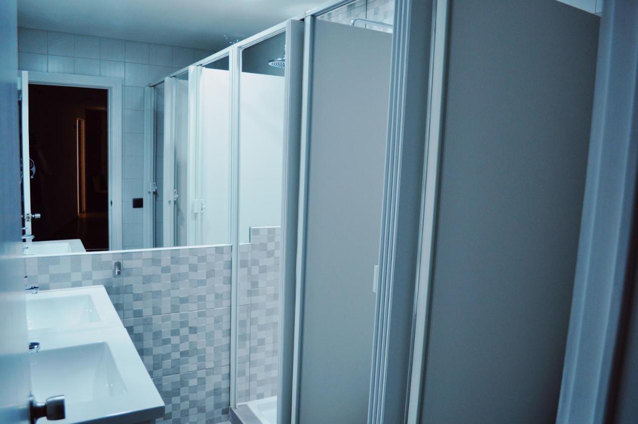 Corujinha Hostel Lisboa Ngoại thất bức ảnh